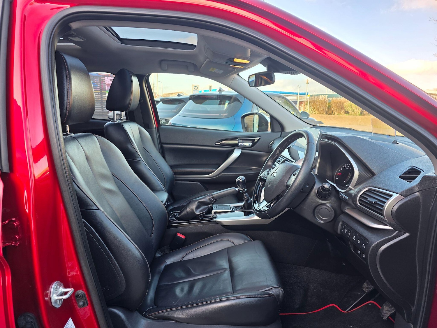 Used Mitsubishi Eclipse Cross 2018 for sale - 77957563: Photo 12