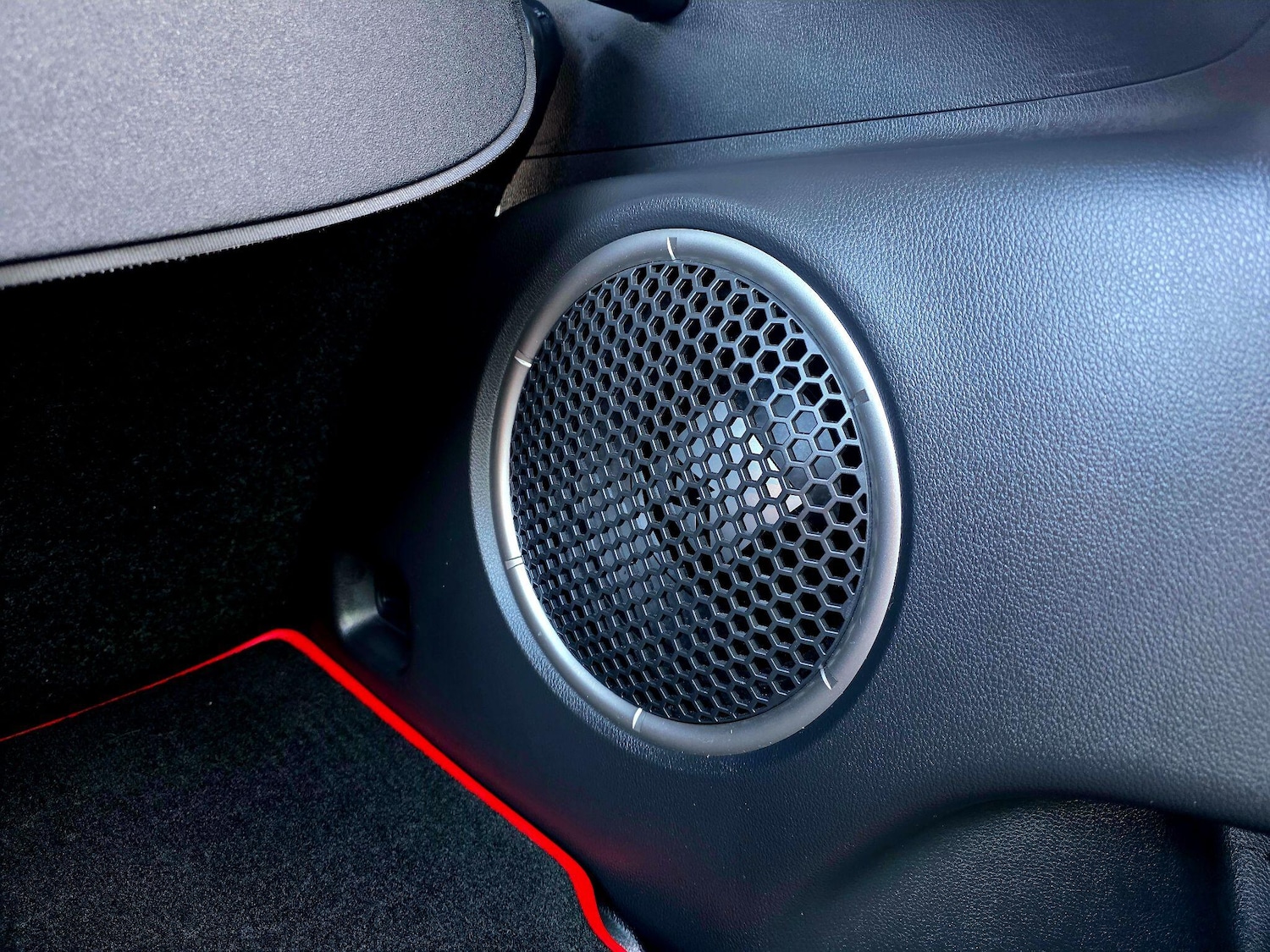 Used Mitsubishi Eclipse Cross 2018 for sale - 77957563: Photo 30