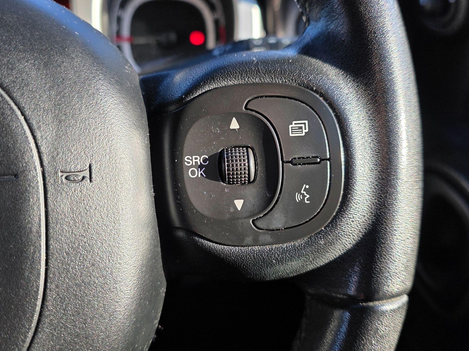 Used Fiat Panda 2017 for sale - 77016057: Photo 12