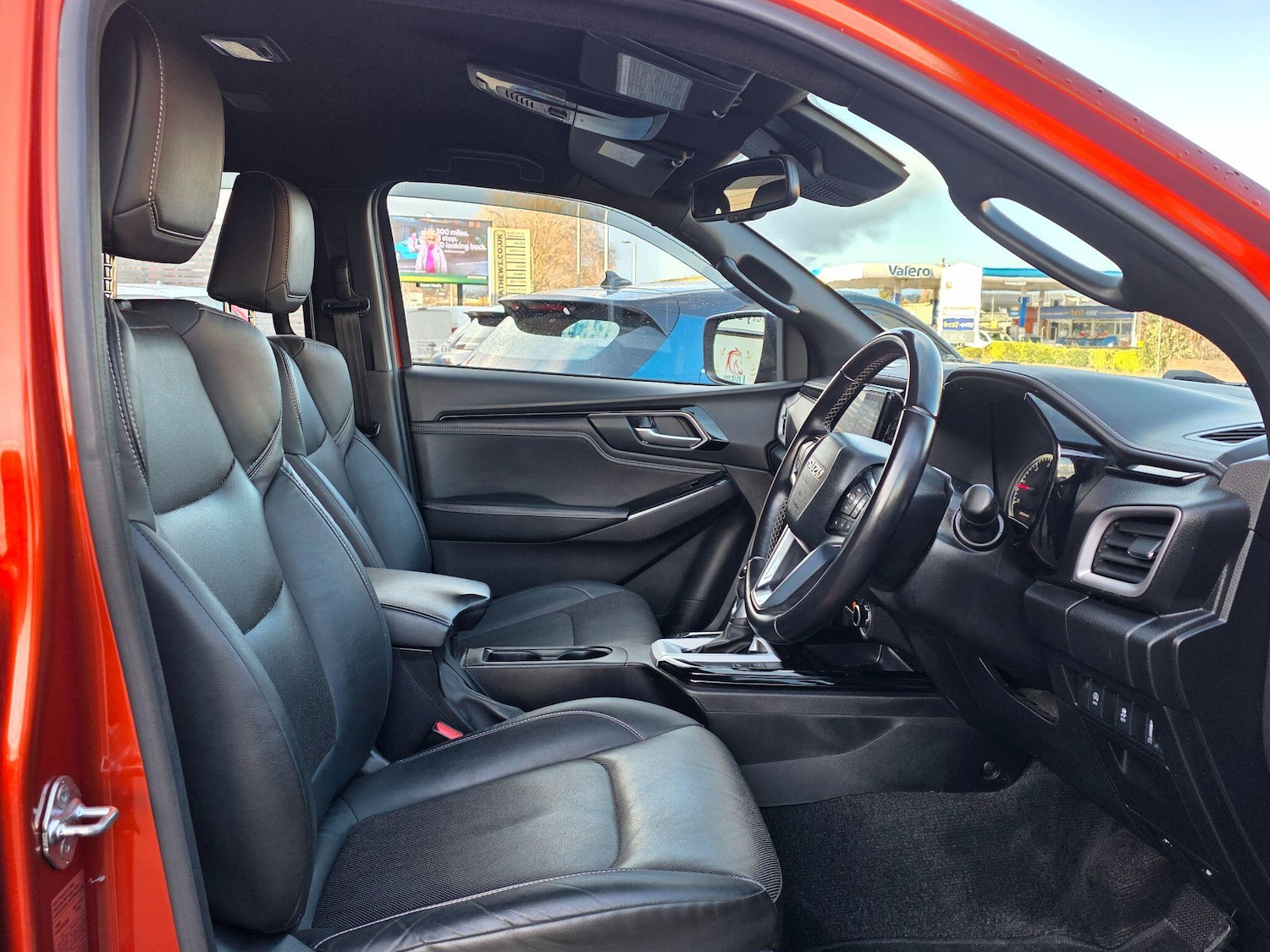 Used Isuzu D-Max 2023 for sale - 77883293: Photo 8