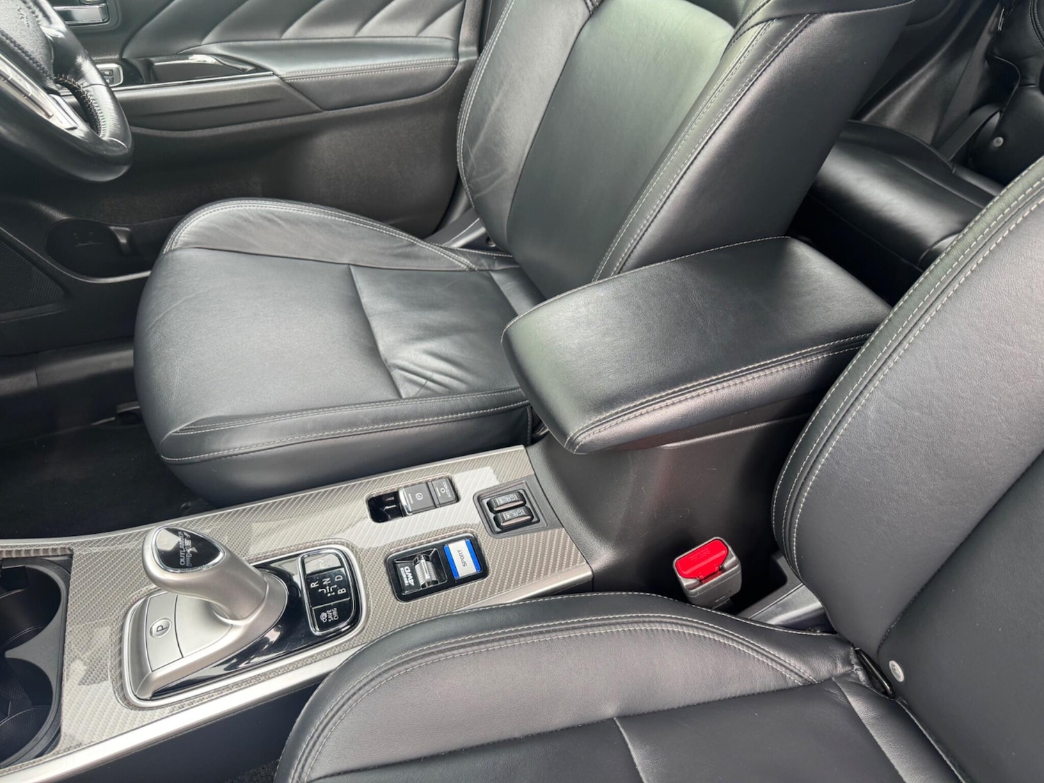 Used Mitsubishi Outlander for sale - 78214720: Photo 38