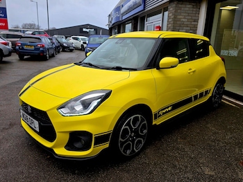 Used Suzuki Swift 2018 for sale - 76976522: Photo