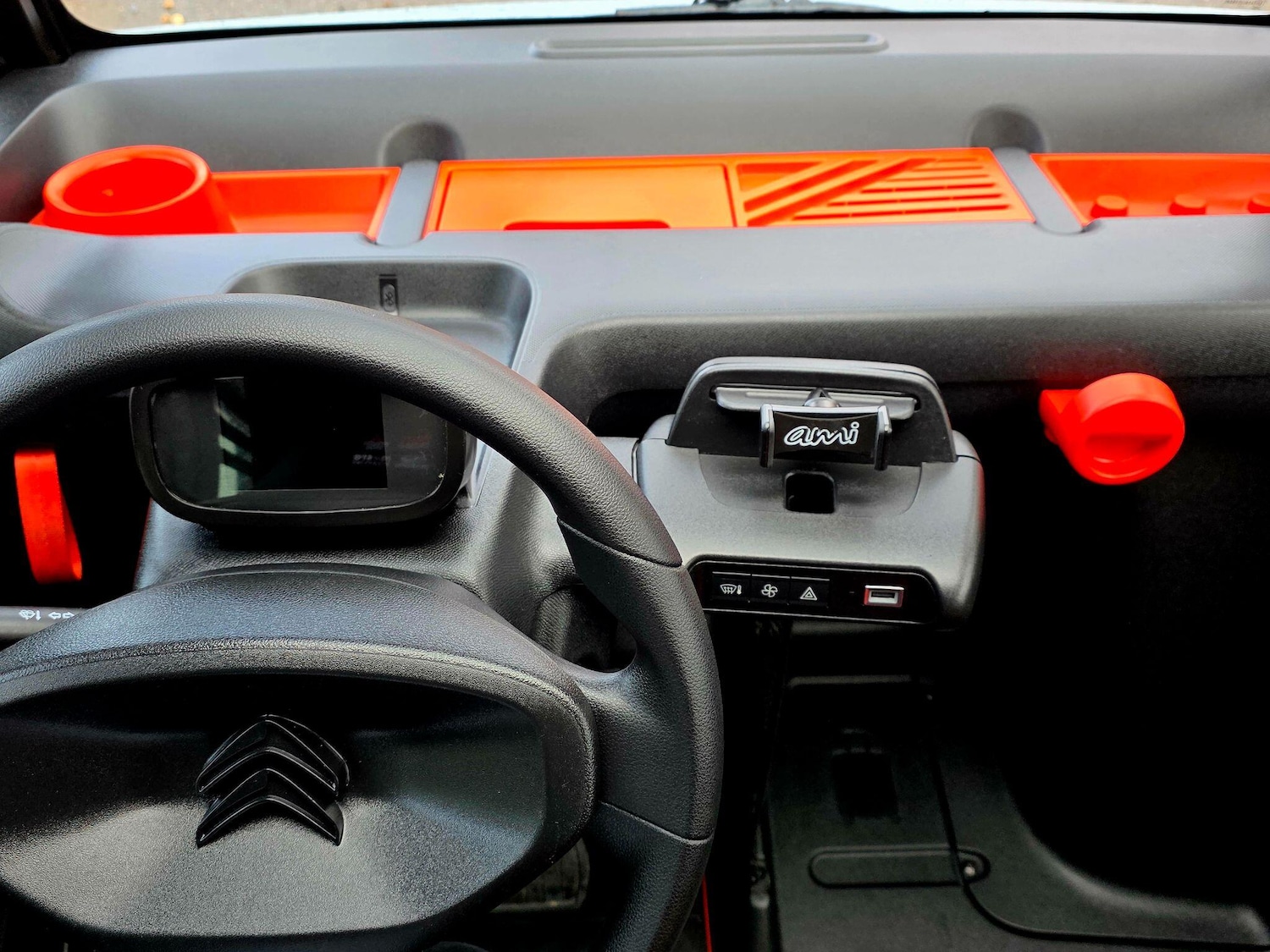 Used Citroen Ami 2024 for sale - 77345346: Photo 9