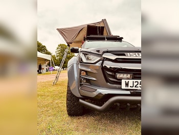 Used Isuzu D-Max 2025 for sale - 76744802: Photo