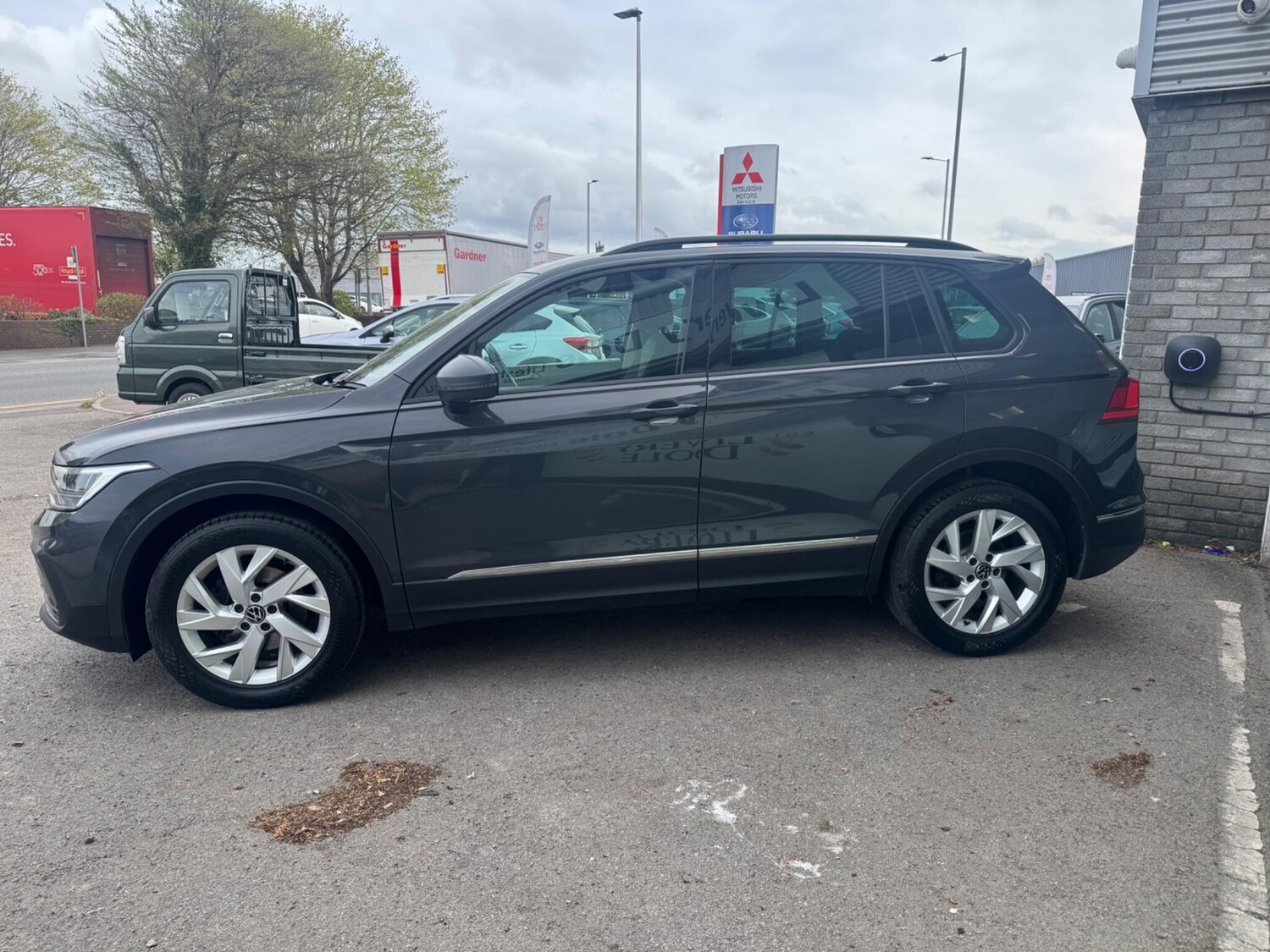 Used Volkswagen Tiguan for sale - 78214727: Photo 11