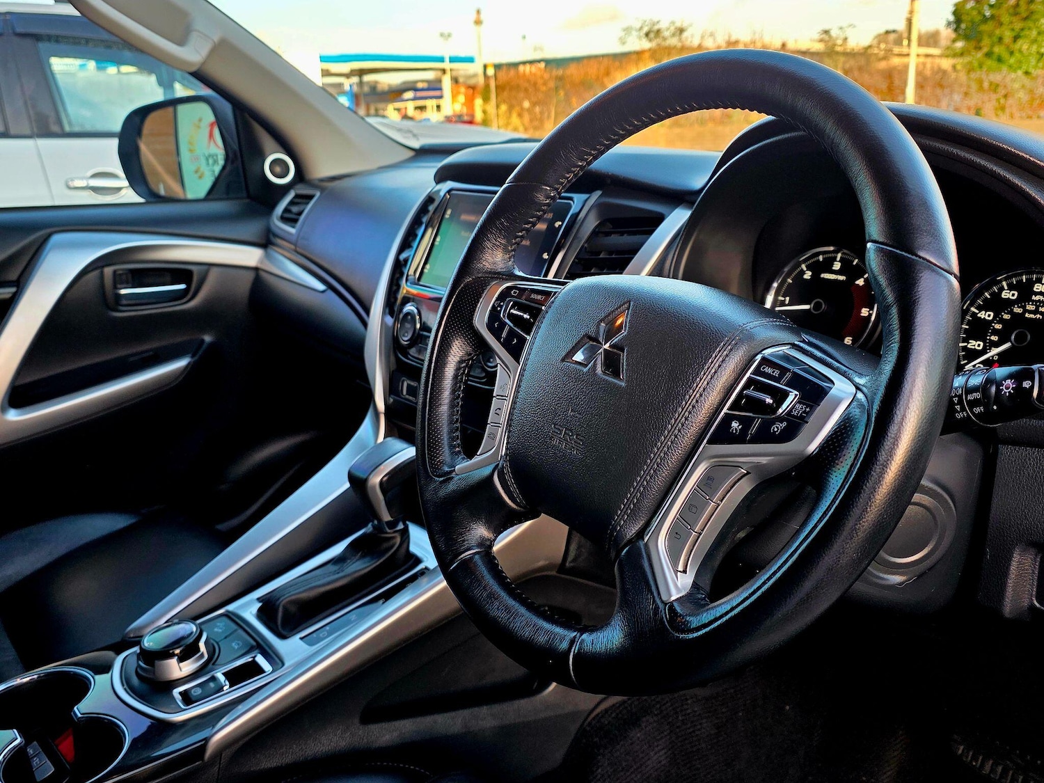 Used Mitsubishi Shogun Sport 2019 for sale - 76926521: Photo 8