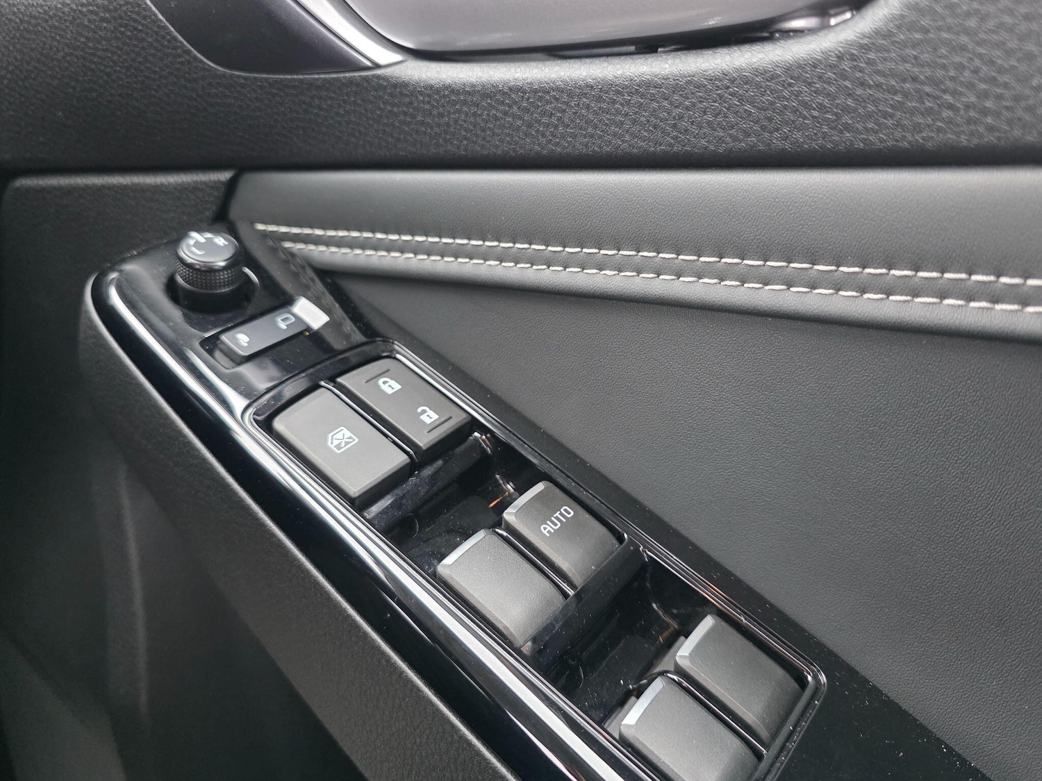 Used Isuzu D-Max 2023 for sale - 76824493: Photo 12