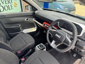 Used Dacia Spring 2025 for sale - 79363540: Photo
