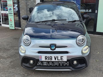 Used Abarth 695 2018 for sale - 79152630: Photo