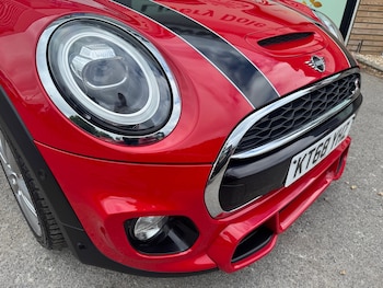 Used MINI Convertible 2018 for sale - 79331861: Photo