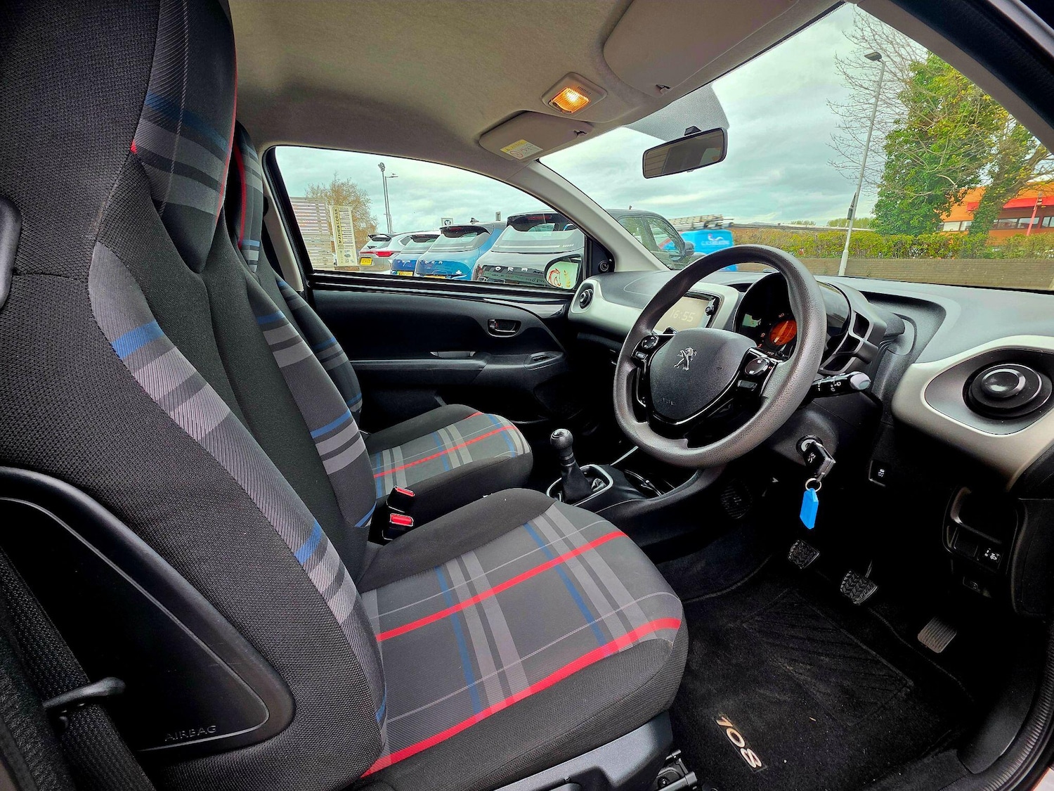 Used Peugeot 108 2014 for sale - 78100167: Photo 13