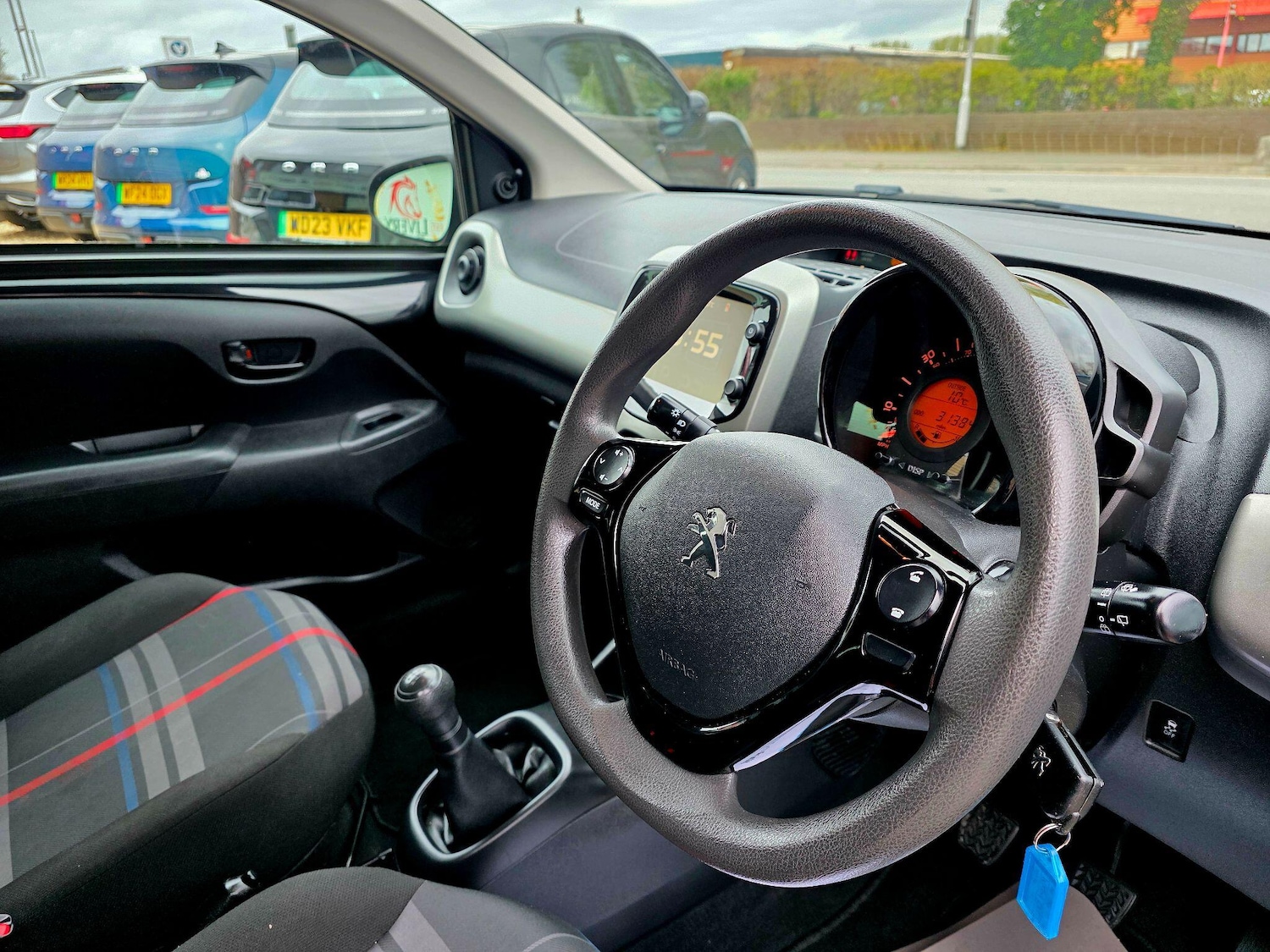 Used Peugeot 108 2014 for sale - 78100167: Photo 14