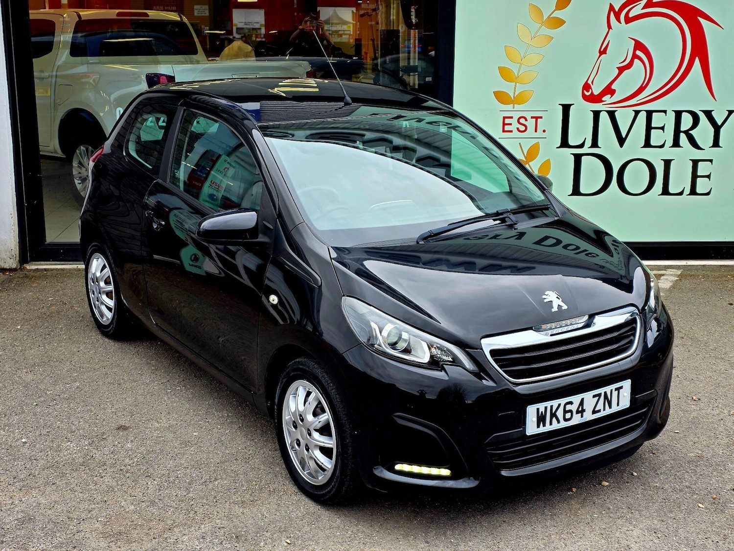 Used Peugeot 108 2014 for sale - 78100167: Photo 2
