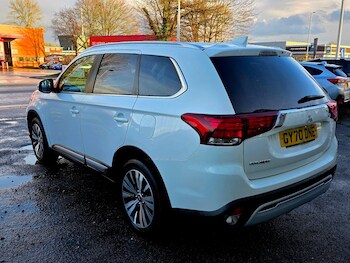 Used Mitsubishi Outlander 2020 for sale - 77537622: Photo