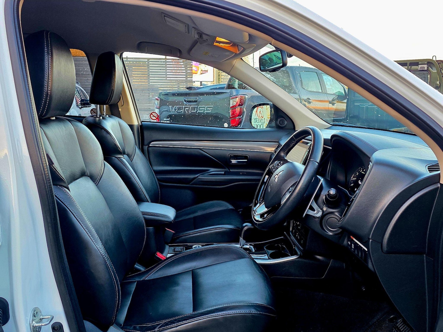 Used Mitsubishi Outlander for sale - 77537622: Photo 9