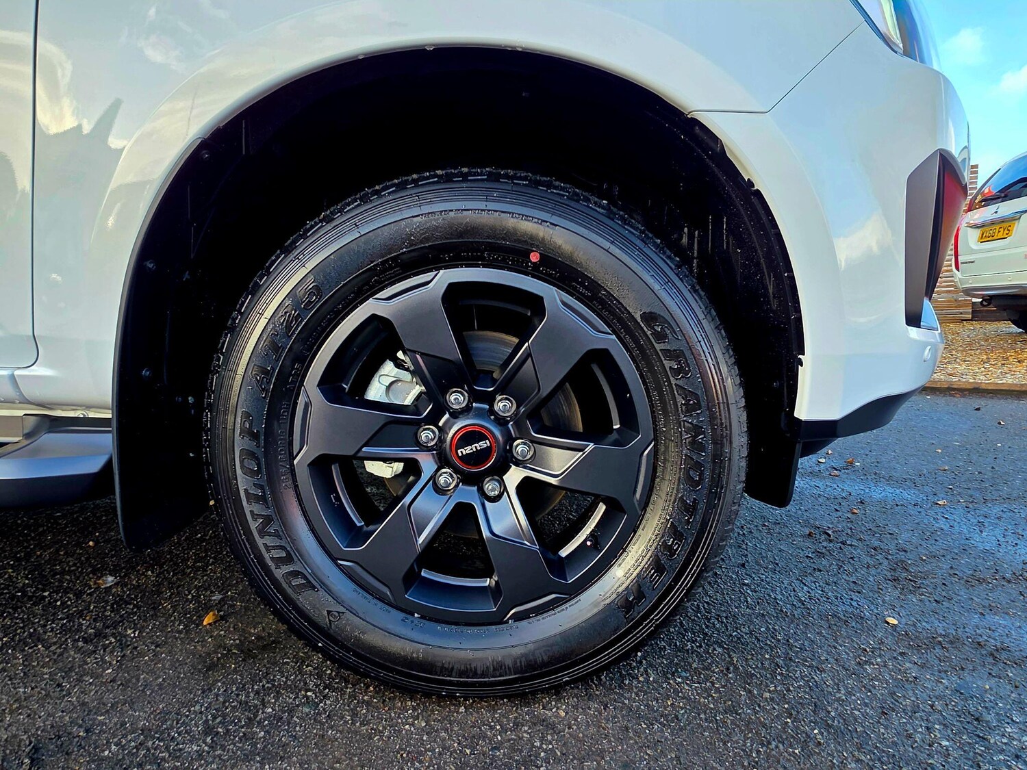 Used Isuzu D-Max 2025 for sale - 77753237: Photo 11