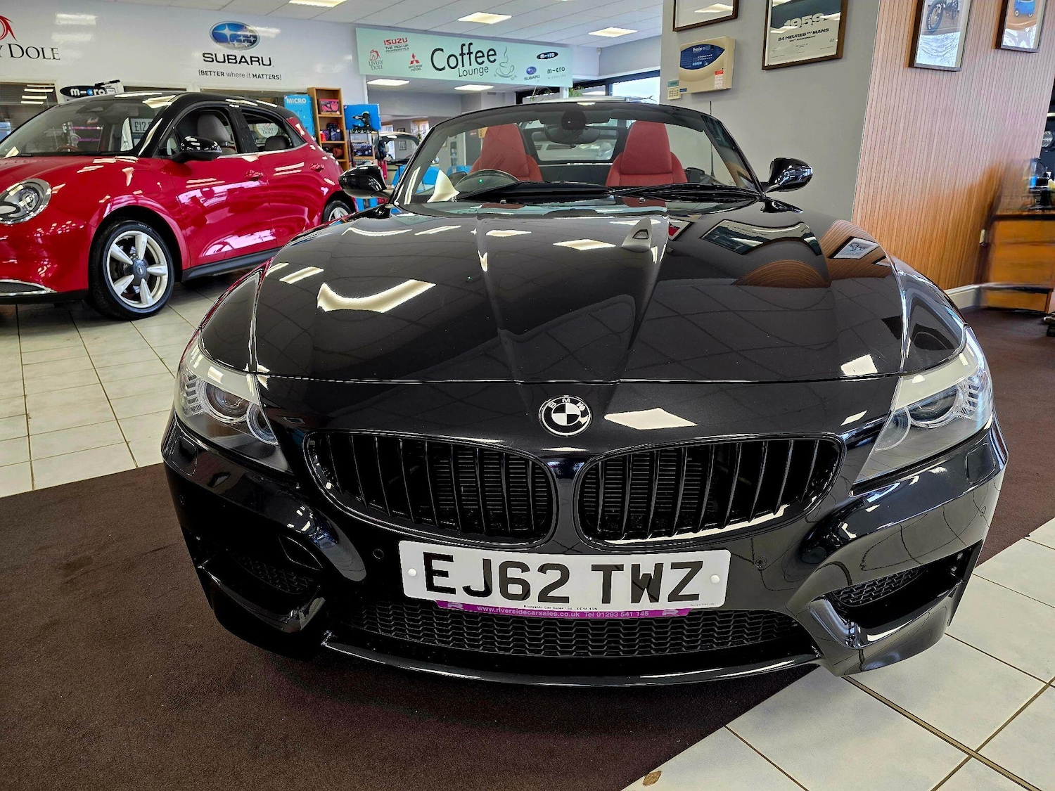 Used BMW Z4 2012 for sale - 77753080: Photo 2