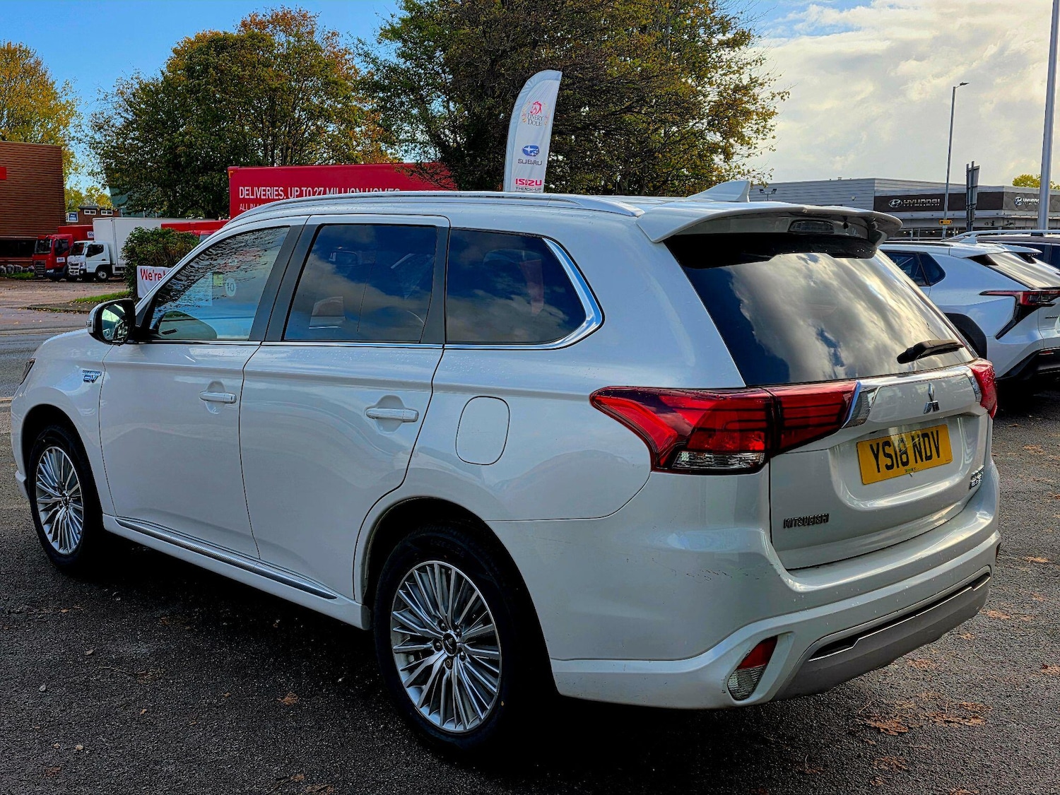Used Mitsubishi Outlander 2018 for sale - 76823891: Photo 3