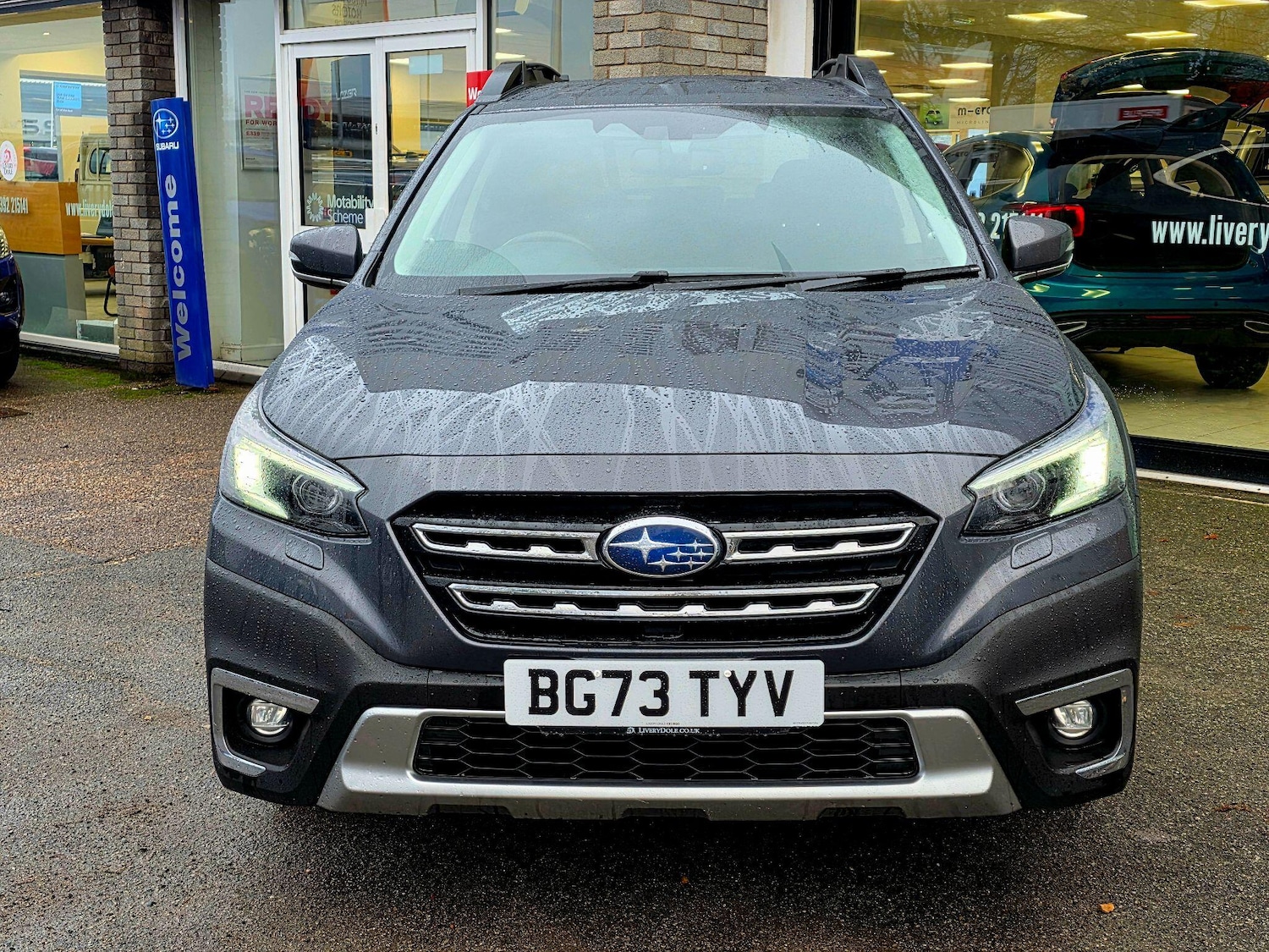 Used Subaru Outback 2023 for sale - 76976348: Photo 2