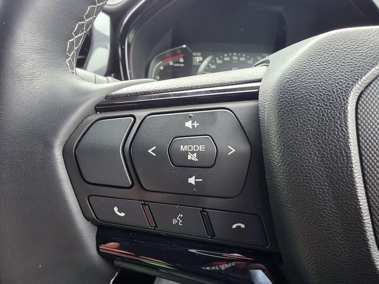 Used Isuzu D-Max 2025 for sale - 76735255: Photo 11