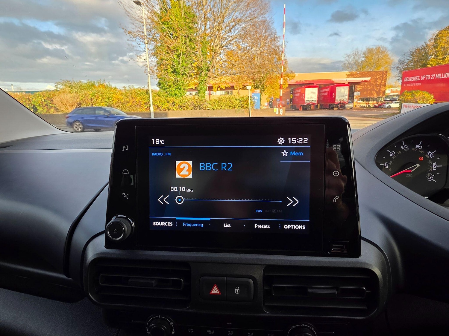 Used Peugeot Rifter 2019 for sale - 76823868: Photo 17