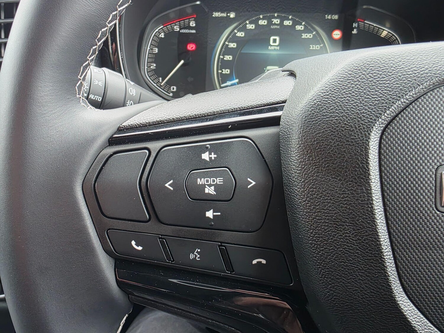 Used Isuzu D-Max 2025 for sale - 76824321: Photo 16