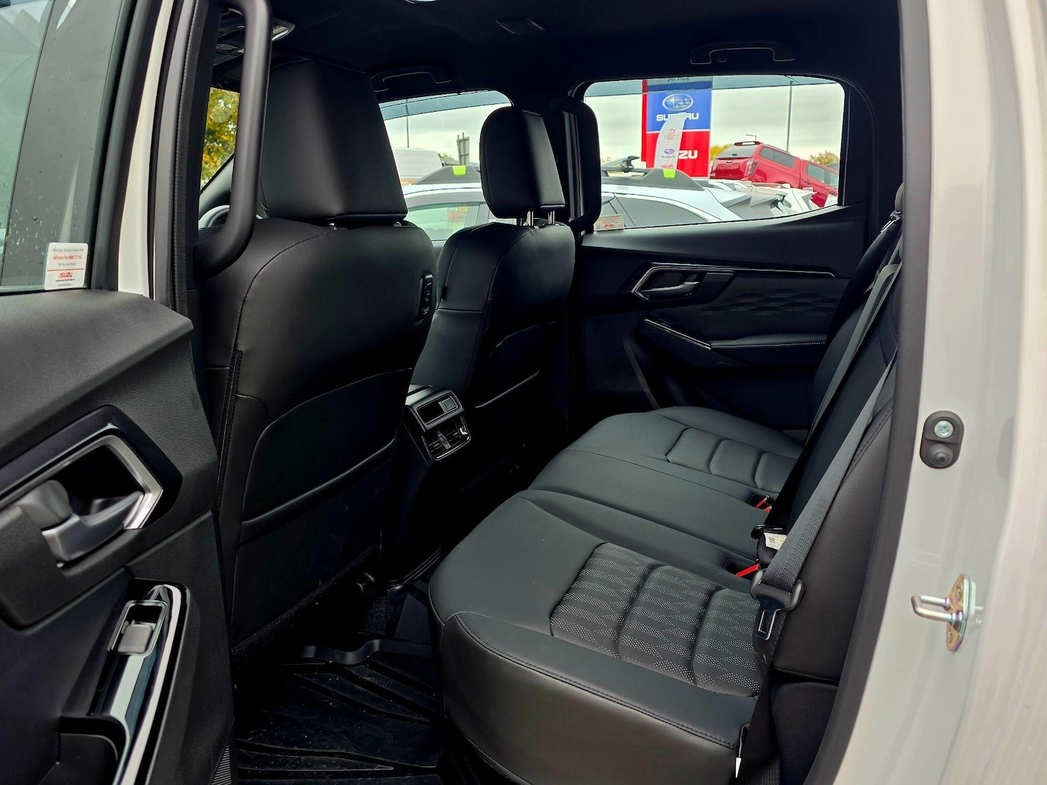 Used Isuzu D-Max 2025 for sale - 76824321: Photo 25