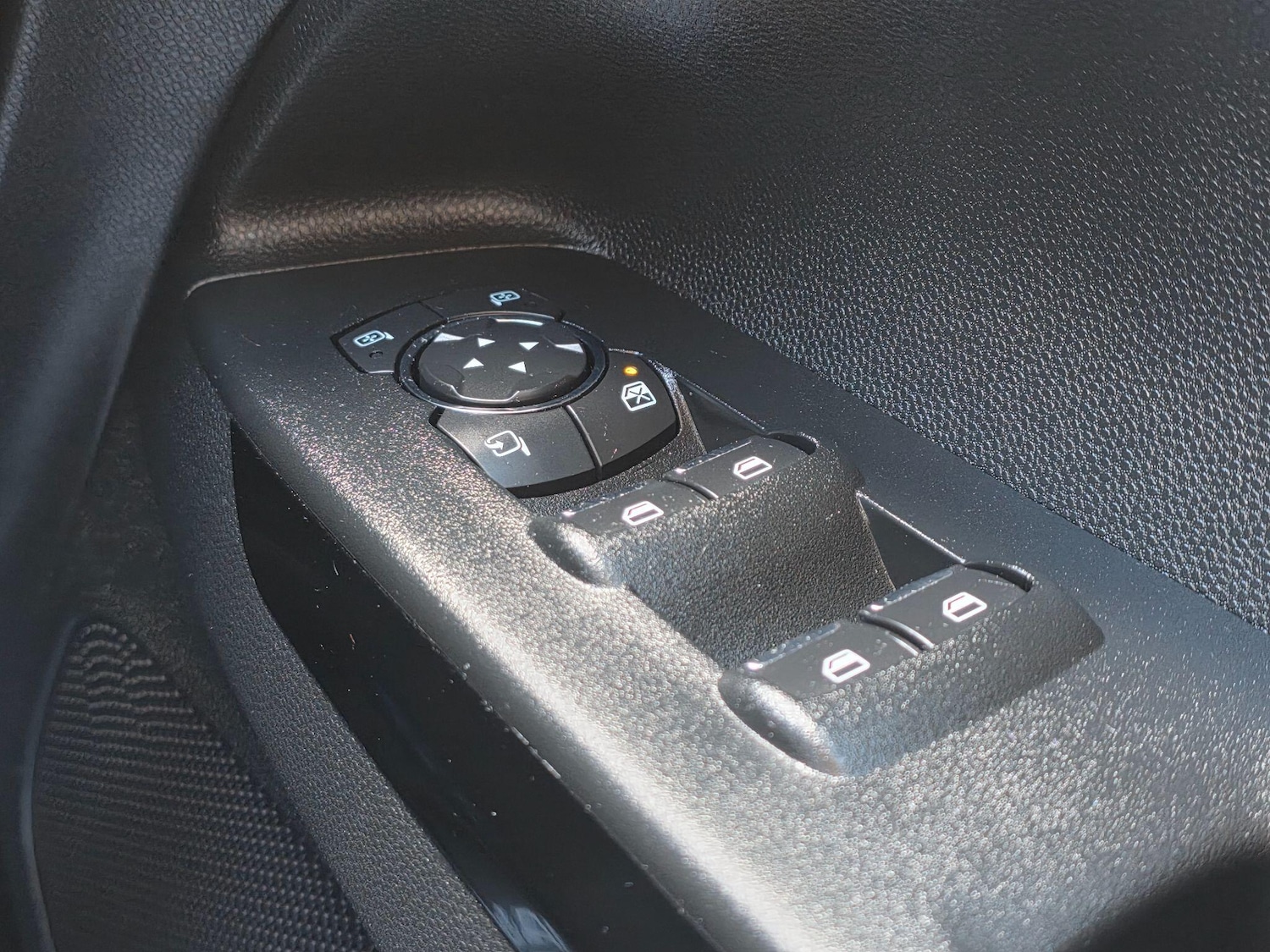 Used Ford Ecosport for sale - 77925156: Photo 16