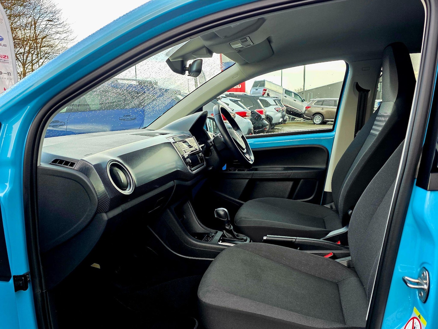 Used Volkswagen up! 2022 for sale - 77549423: Photo 18