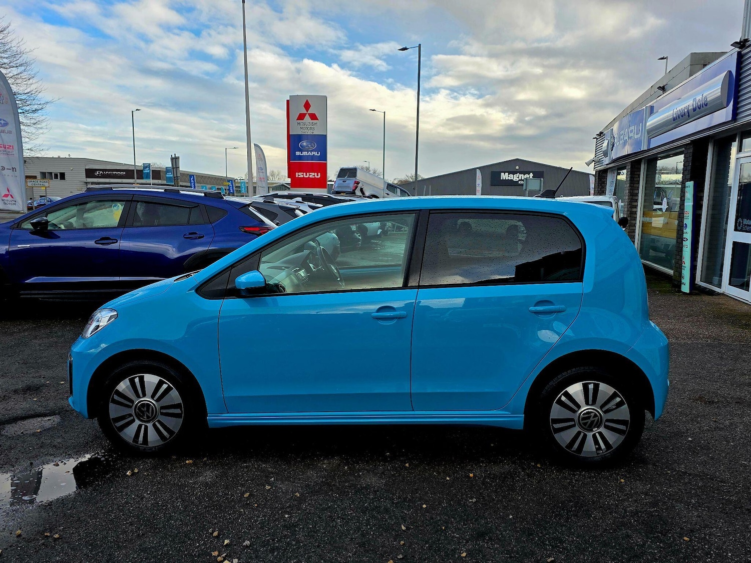 Used Volkswagen up! 2022 for sale - 77549423: Photo 5