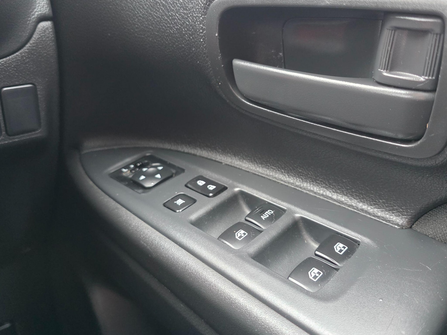 Used Mitsubishi Outlander 2018 for sale - 77538513: Photo 12