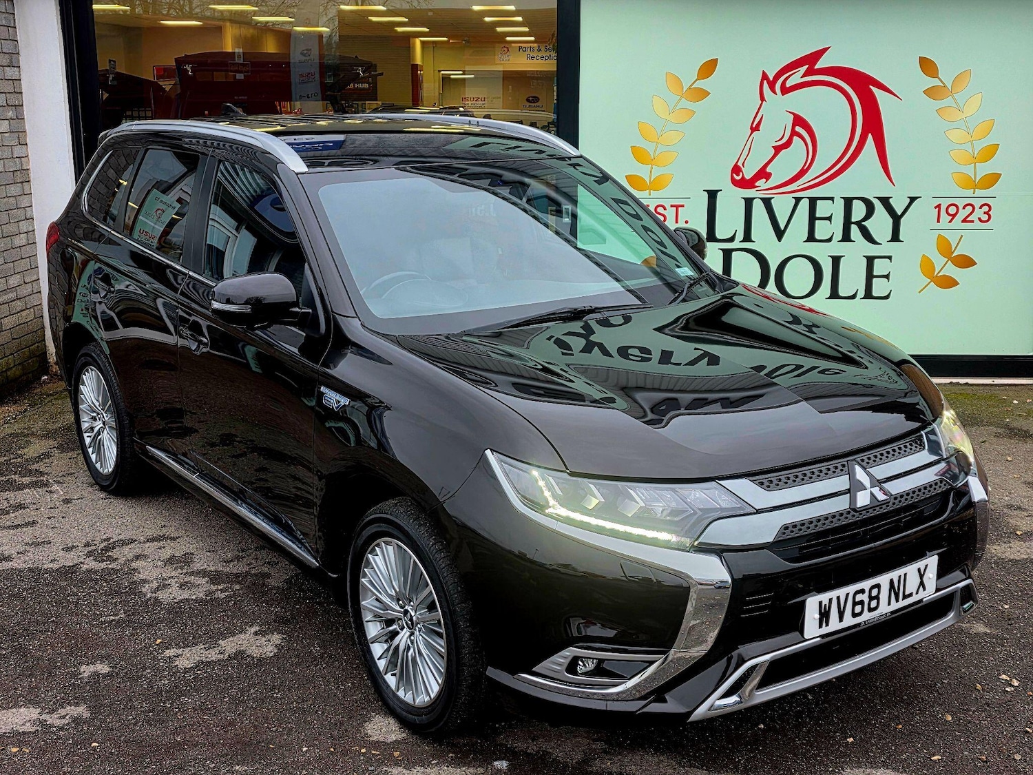 Used Mitsubishi Outlander 2018 for sale - 77586603: Photo 2