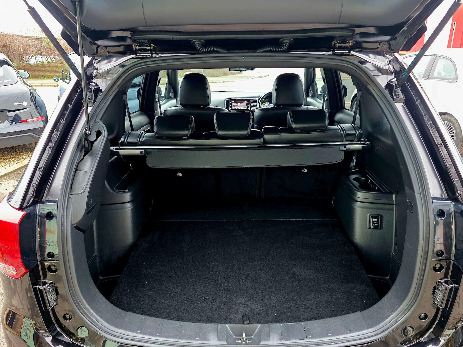 Used Mitsubishi Outlander 2018 for sale - 77586603: Photo 21