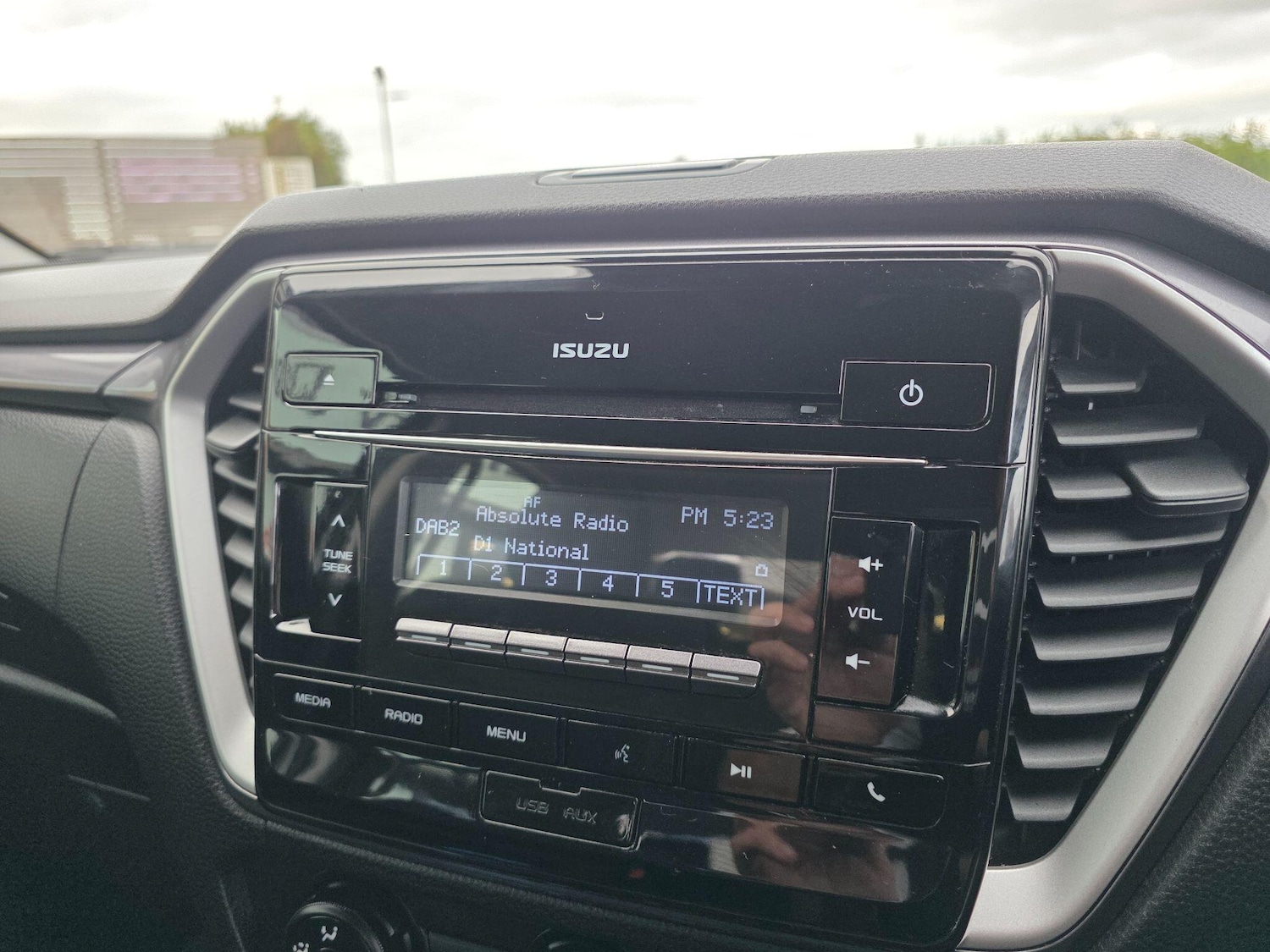 Used Isuzu D-Max 2022 for sale - 76824267: Photo 16