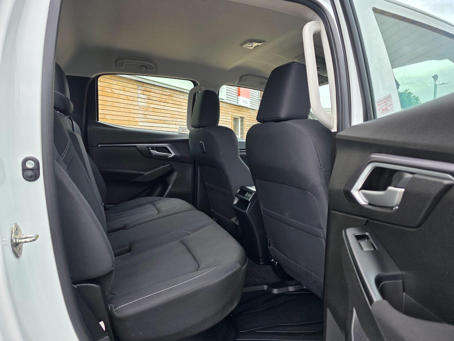 Used Isuzu D-Max 2022 for sale - 76824267: Photo 19