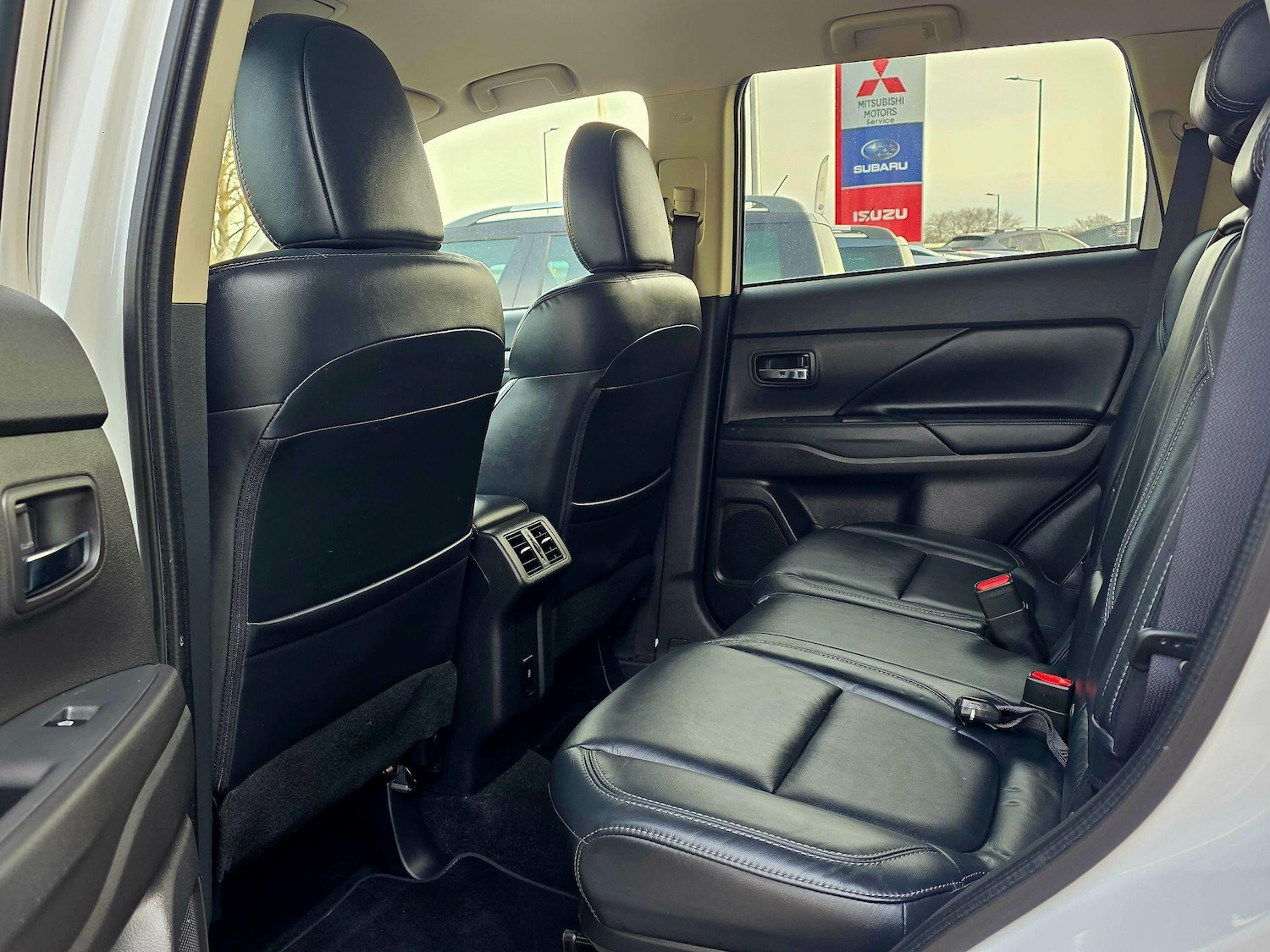 Used Mitsubishi Outlander 2020 for sale - 77958425: Photo 11