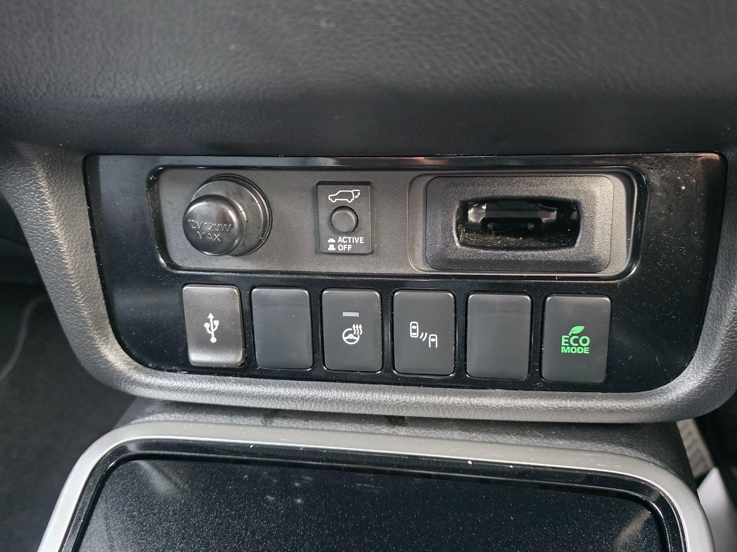 Used Mitsubishi Outlander 2020 for sale - 77958425: Photo 12