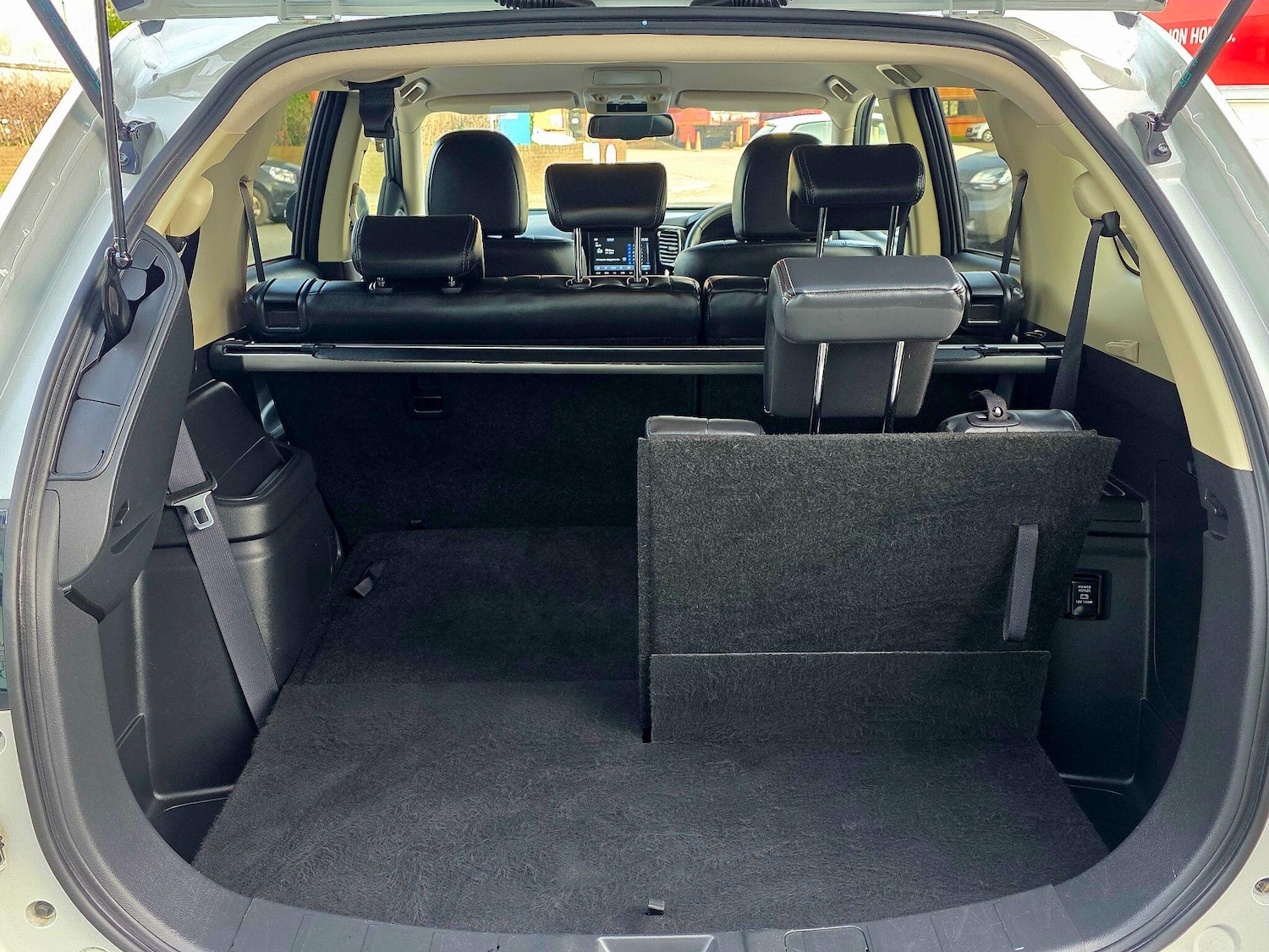 Used Mitsubishi Outlander 2020 for sale - 77958425: Photo 18