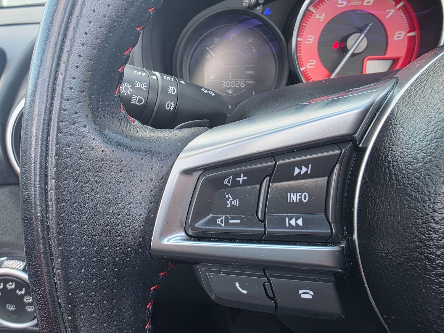 Used Abarth 124 Spider 2018 for sale - 78058646: Photo 12