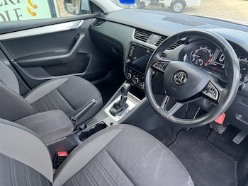 Used Skoda Octavia 2019 for sale - 79230828: Photo
