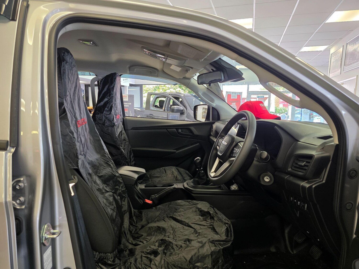 Used Isuzu D-Max 2025 for sale - 77925014: Photo 18