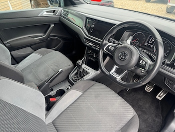 Used Volkswagen Polo 2019 for sale - 79152631: Photo