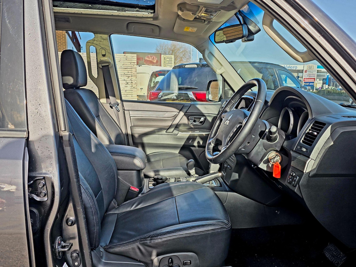 Used Mitsubishi Shogun 2017 for sale - 77230648: Photo 10