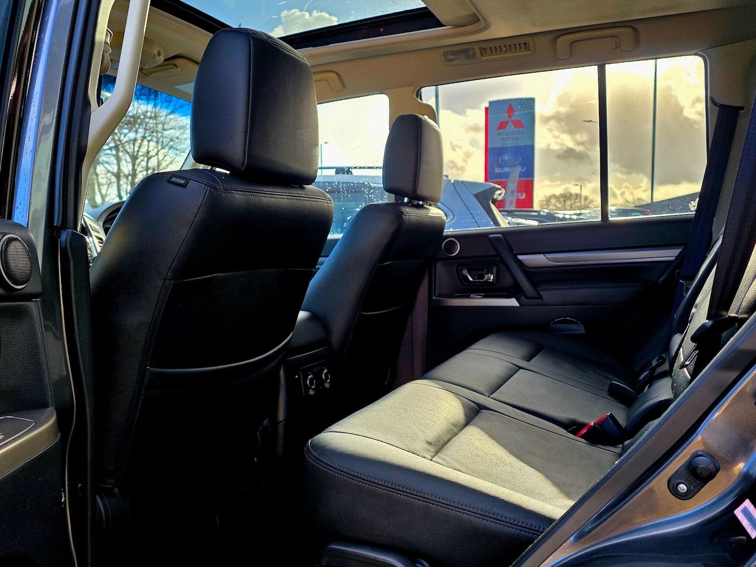 Used Mitsubishi Shogun 2017 for sale - 77230648: Photo 11