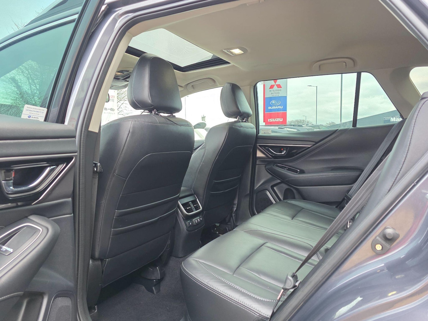 Used Subaru Outback 2023 for sale - 77613009: Photo 12