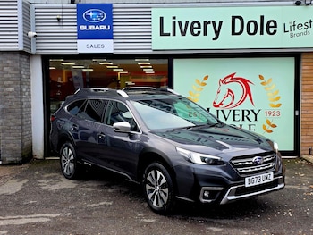 (73) - 2.5i Touring Lineartronic 4WD Euro 6 (s/s) 5dr