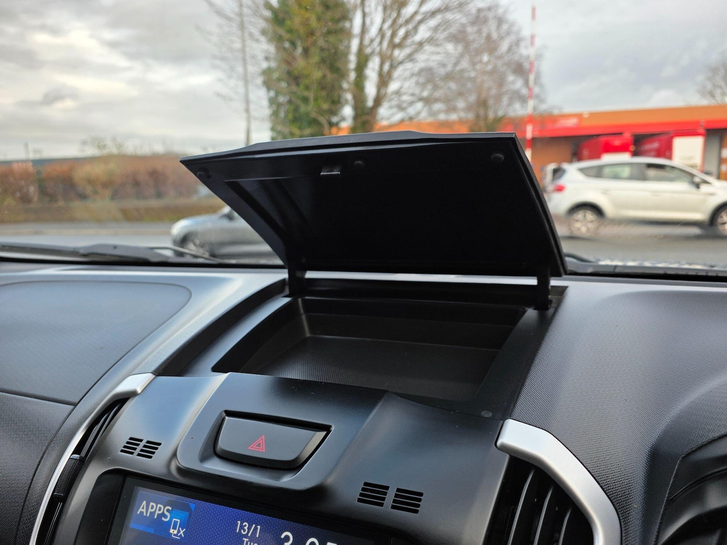 Used Isuzu D-Max 2018 for sale - 77191721: Photo 23