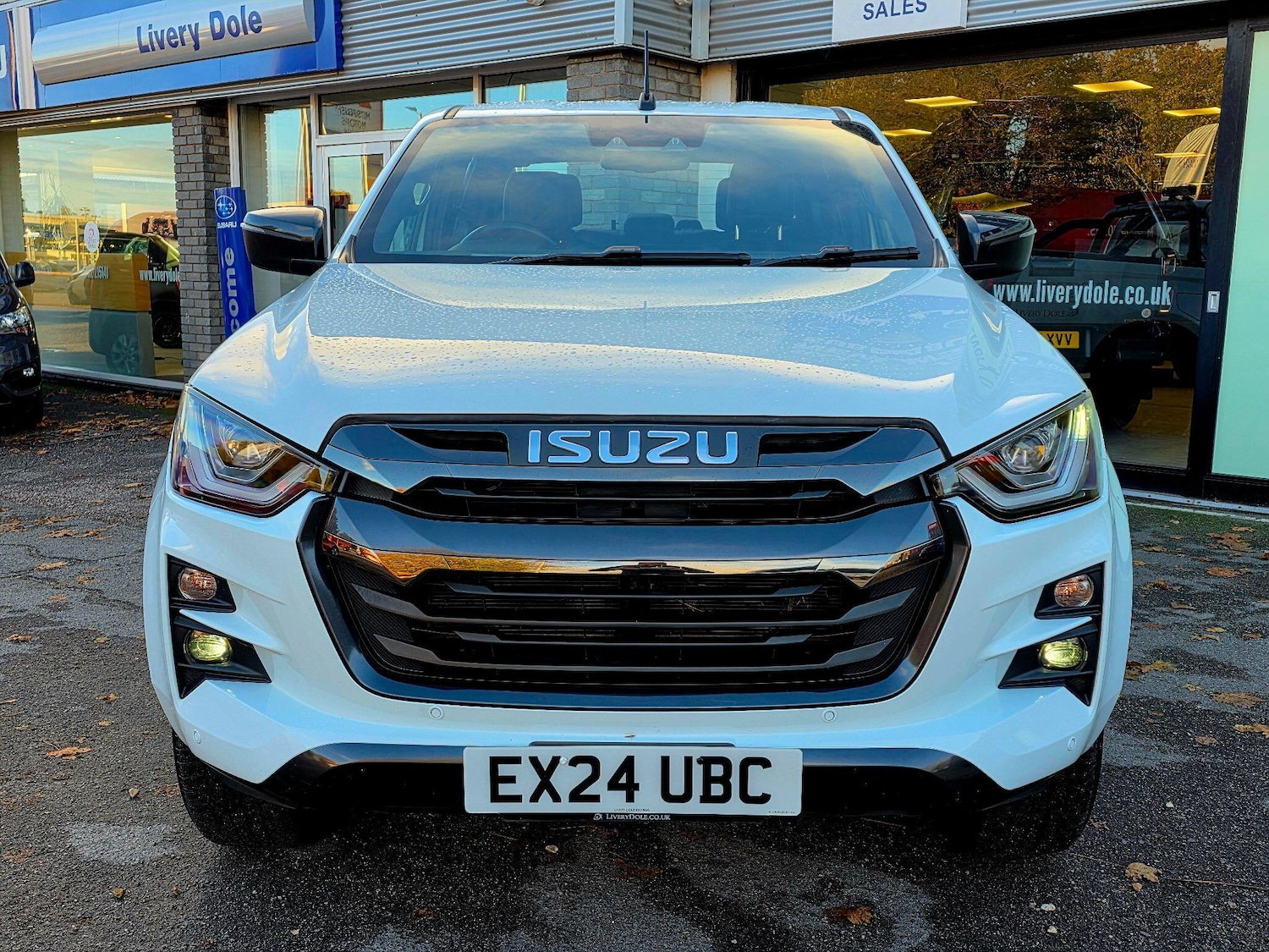 Used Isuzu D-Max 2024 for sale - 77412146: Photo 2