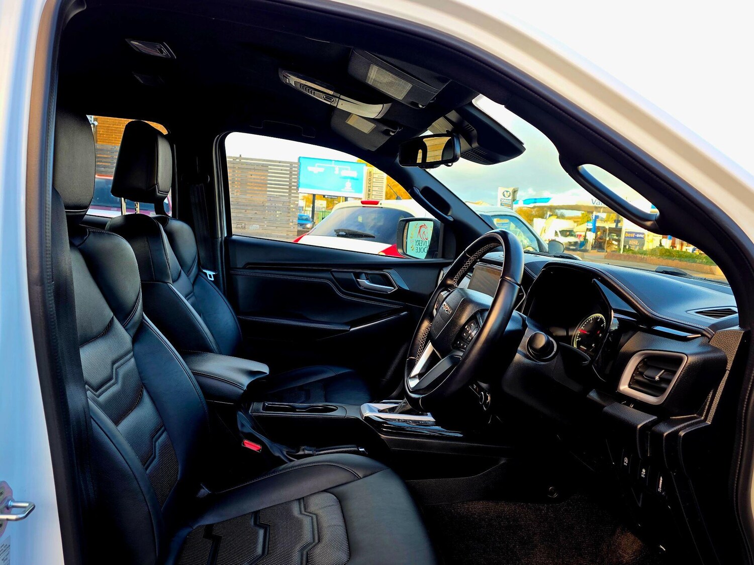 Used Isuzu D-Max 2024 for sale - 77412146: Photo 8