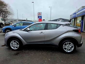 Used Toyota C-HR 2020 for sale - 77377028: Photo